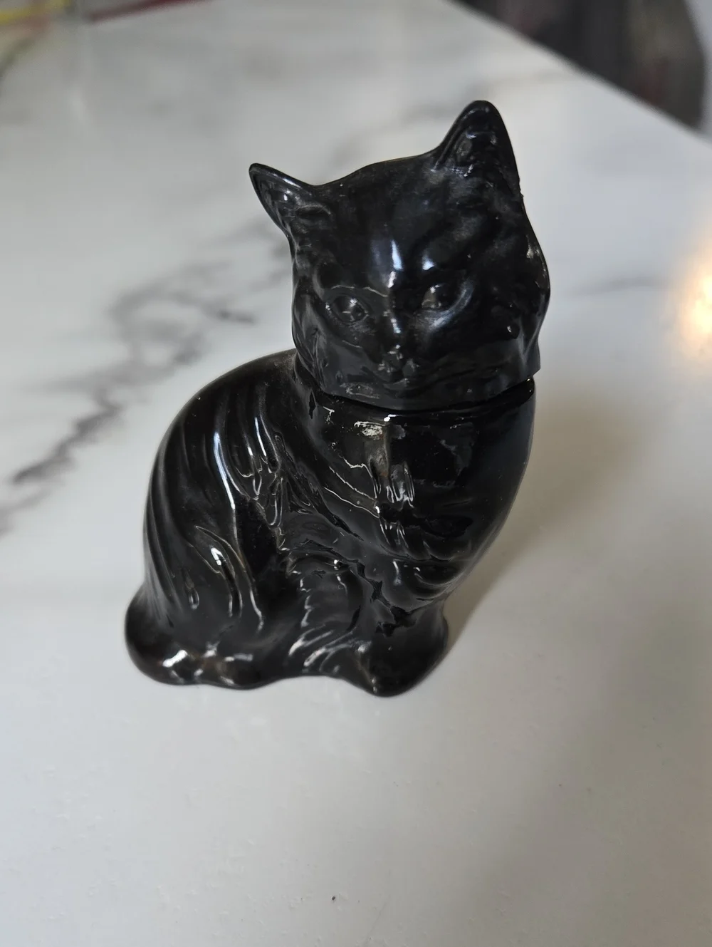 Avon vintage black